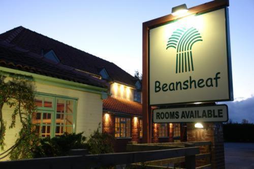 Beansheaf Hotel Malton Exterior photo